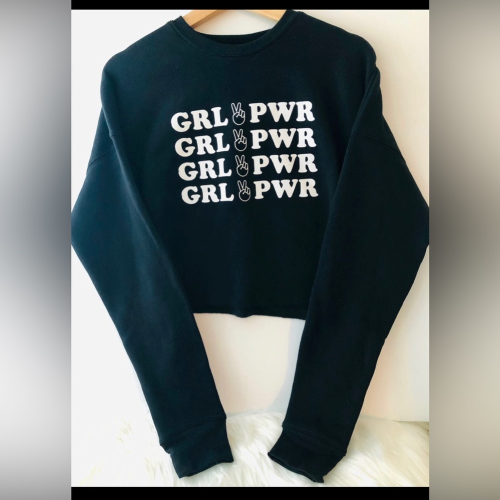 GRL PWR (Girl Power) cropped sweatshirt. Trendy/Super Cute/Size M - Picture 2 of 7